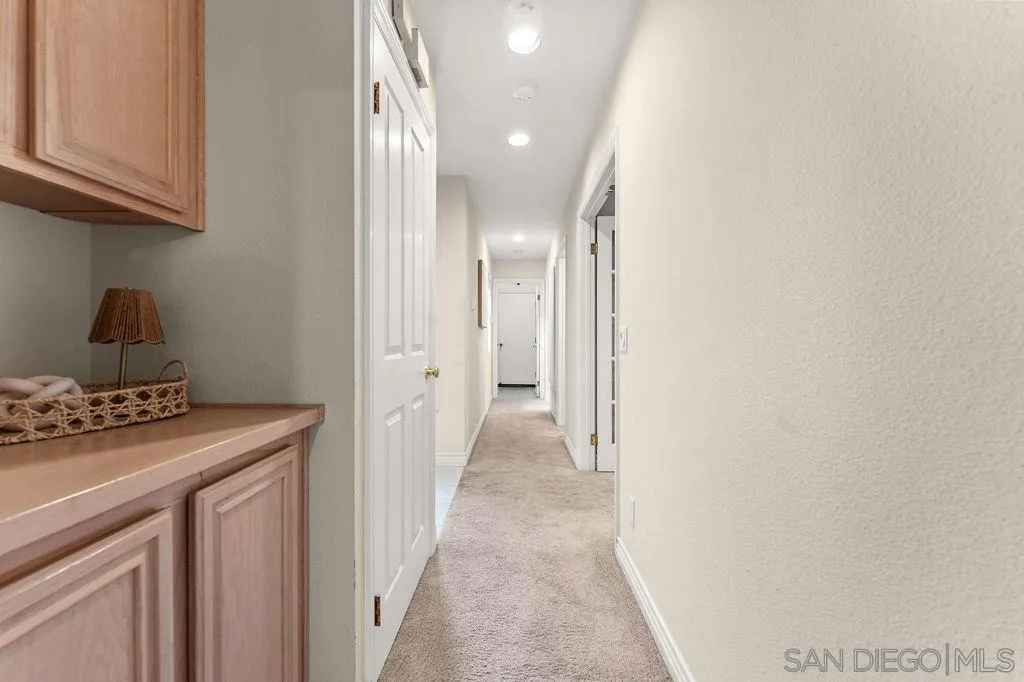 https://cdn.realtyfeed.com/cdn/127/260013800/686f5b6f6f964c1dfe352f0287f51ef0.webp