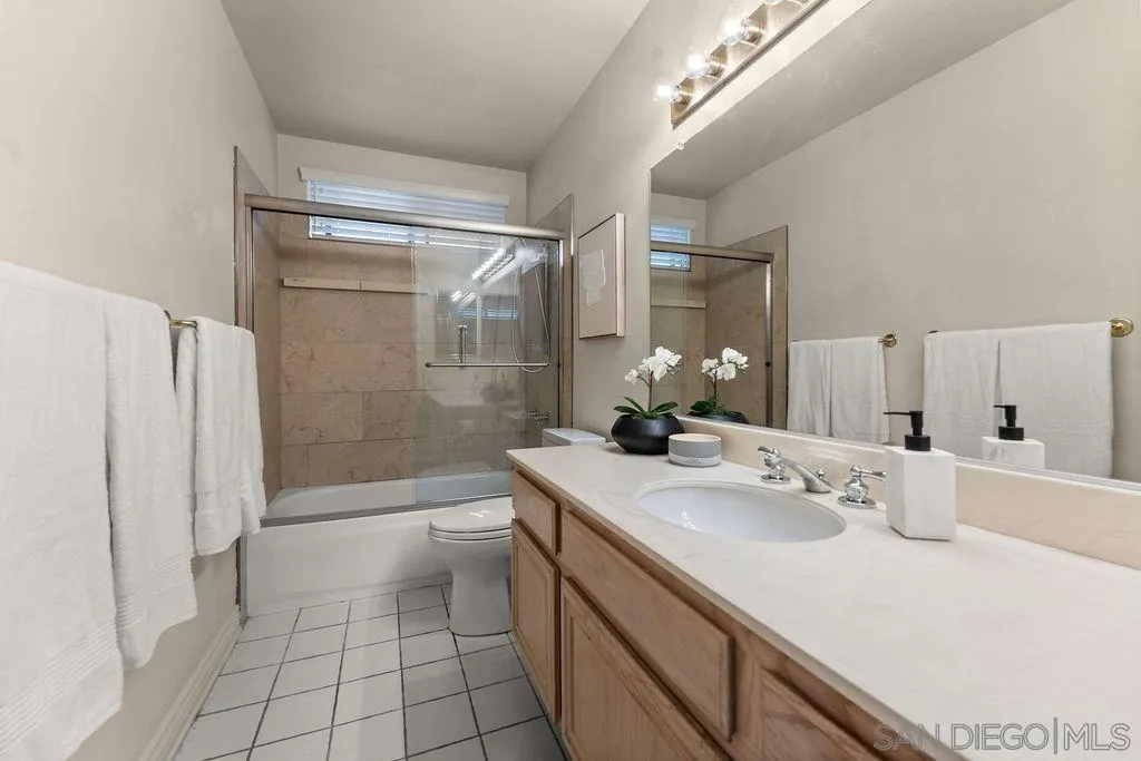 https://cdn.realtyfeed.com/cdn/127/260013800/f83c1b08b45848e5bdfcec5af716cd3f.webp