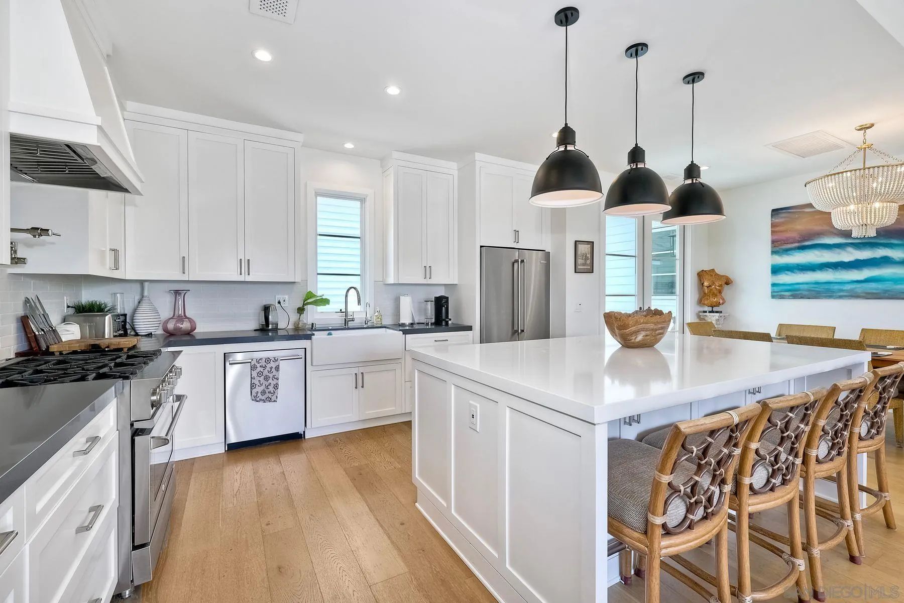 https://cdn.realtyfeed.com/cdn/127/260013801/ff4e30c61f785bbe41c8d5aa288b2c02.webp
