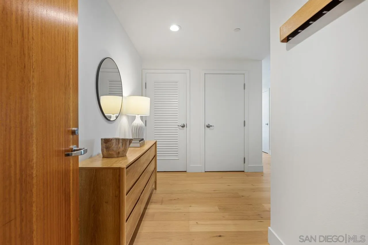 800 The Mark Ln Unit 406, San Diego, CA 92101 - Photo 5 of 50, San Diego, CA