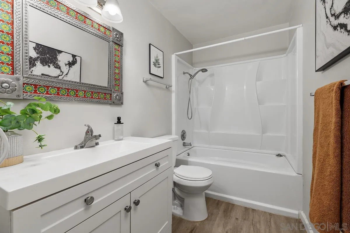 Photo #13: 260013805 Listing: Photo #13