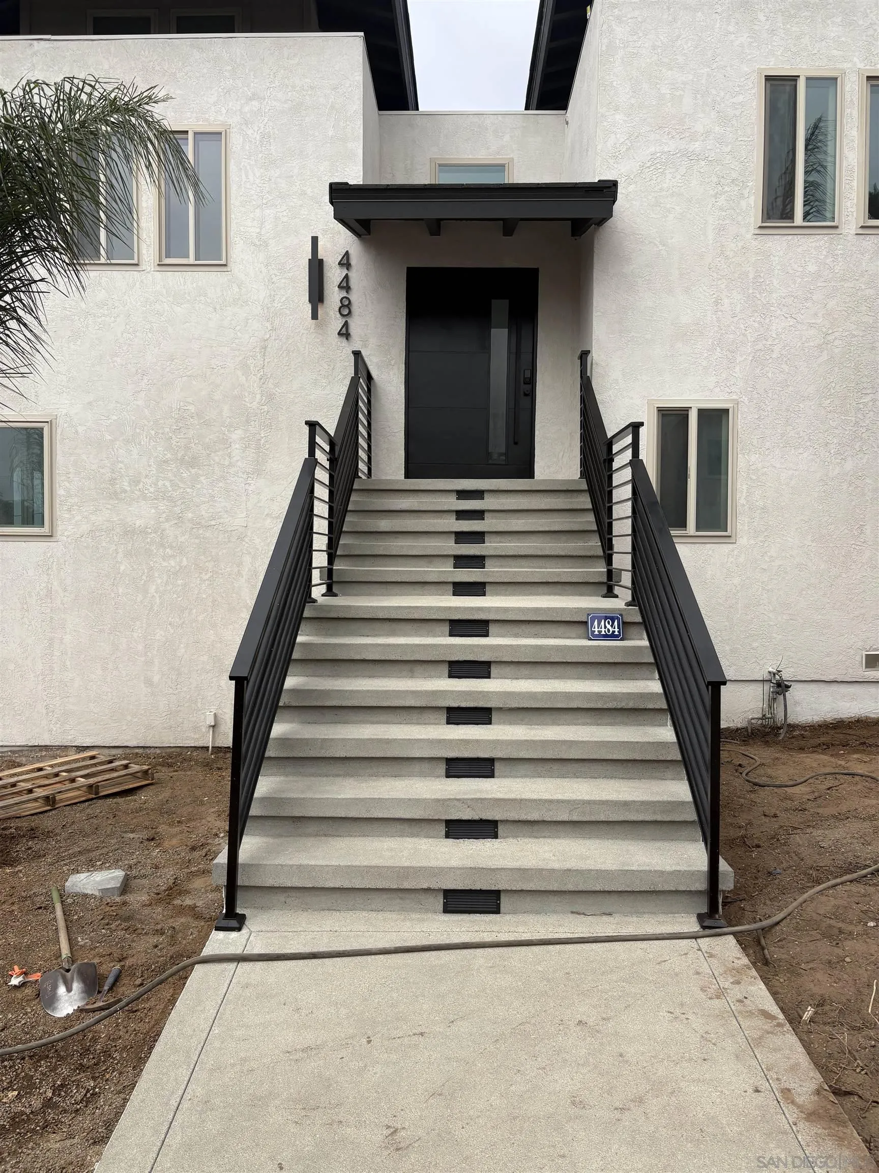 https://cdn.realtyfeed.com/cdn/127/260013812/b880b734cd90366094e06cee5fe72ce7.webp