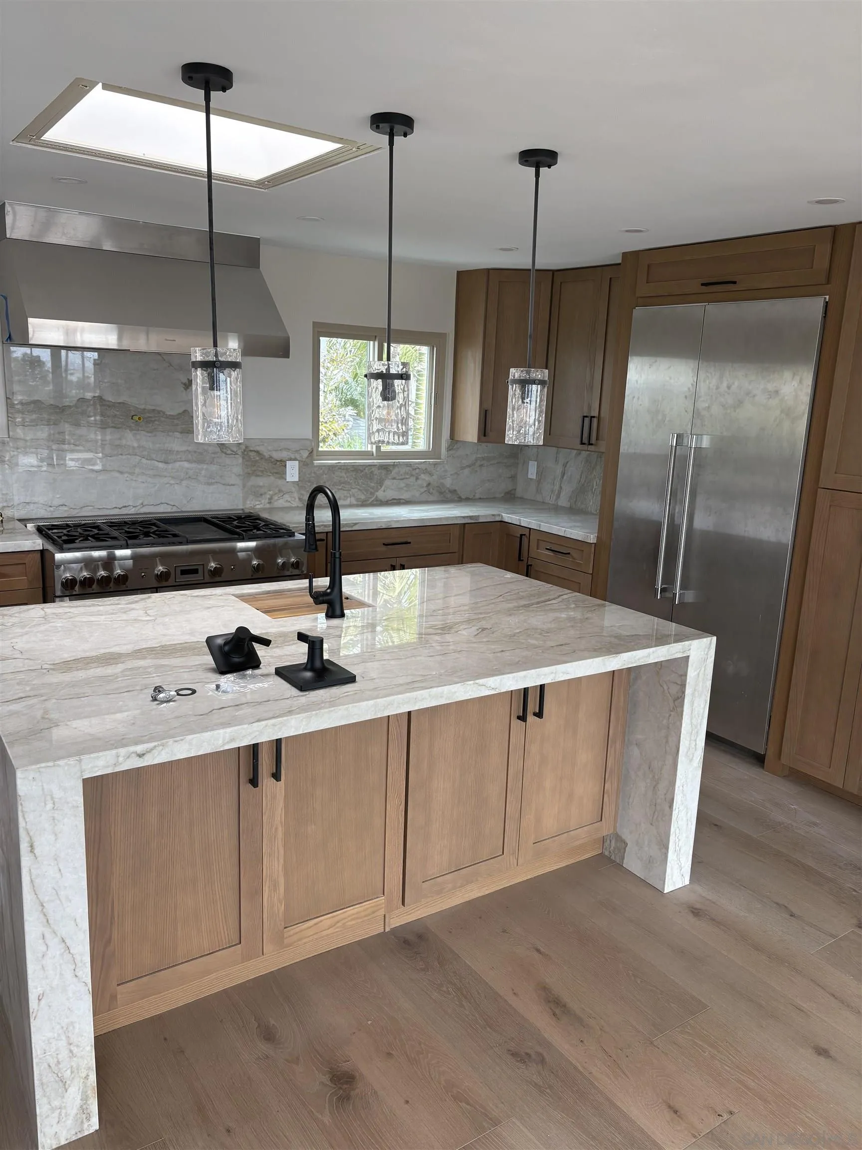 https://cdn.realtyfeed.com/cdn/127/260013812/cbdf894c9fb46d69d9e2583f8ea7233f.webp