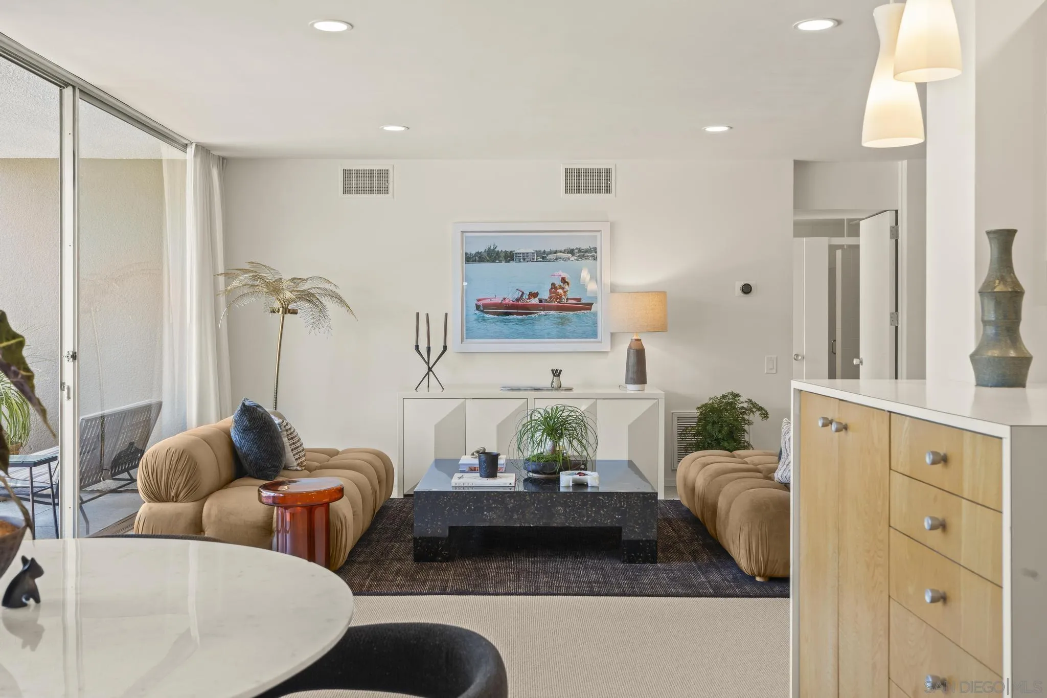 https://cdn.realtyfeed.com/cdn/127/260013813/2bac4bea4446d5810312b16762f583d3.webp