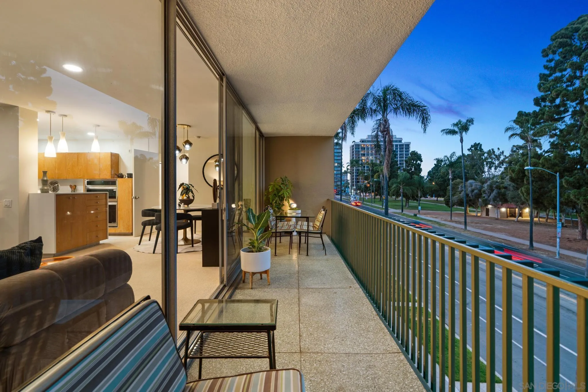 https://cdn.realtyfeed.com/cdn/127/260013813/a9b225b7fd78777f4562b61d3f003149.webp