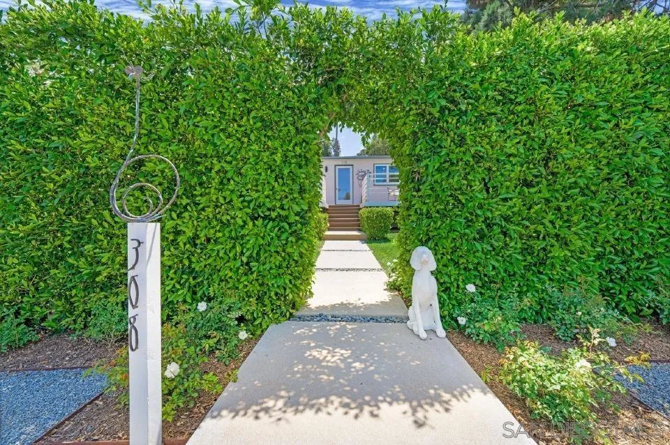 https://cdn.realtyfeed.com/cdn/127/260013815/6dd6bf1492b45f3863e91fd4ce8de088.webp
