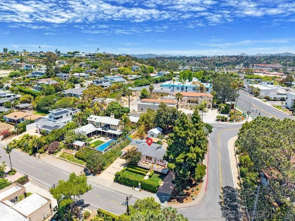 https://cdn.realtyfeed.com/cdn/127/260013815/79dcbded9debd523562a1bc1aa48f7d4.webp