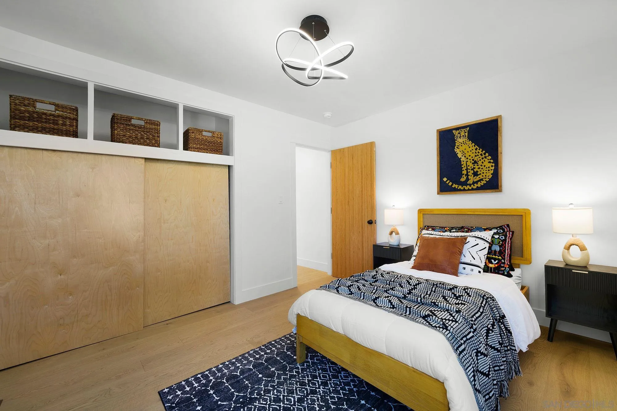 https://cdn.realtyfeed.com/cdn/127/260013815/81fa5cf7d9efee857f09438b110b54fb.webp