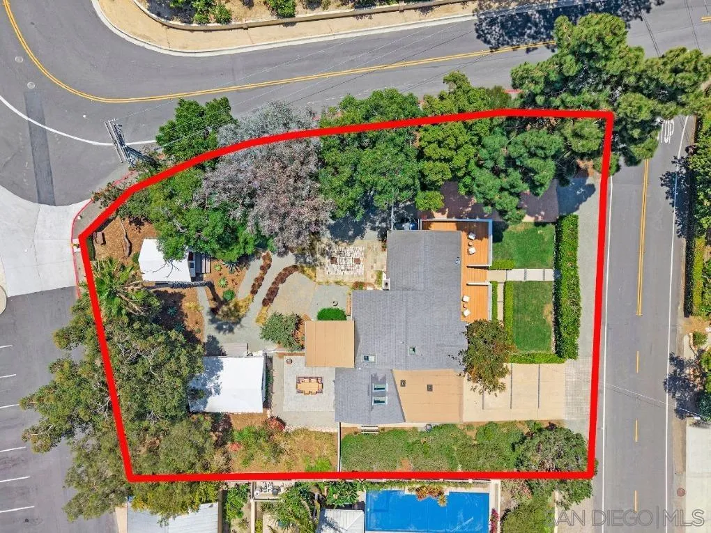 https://cdn.realtyfeed.com/cdn/127/260013815/d5585233bb86bc0a89dbc8ad61ec5cc1.webp