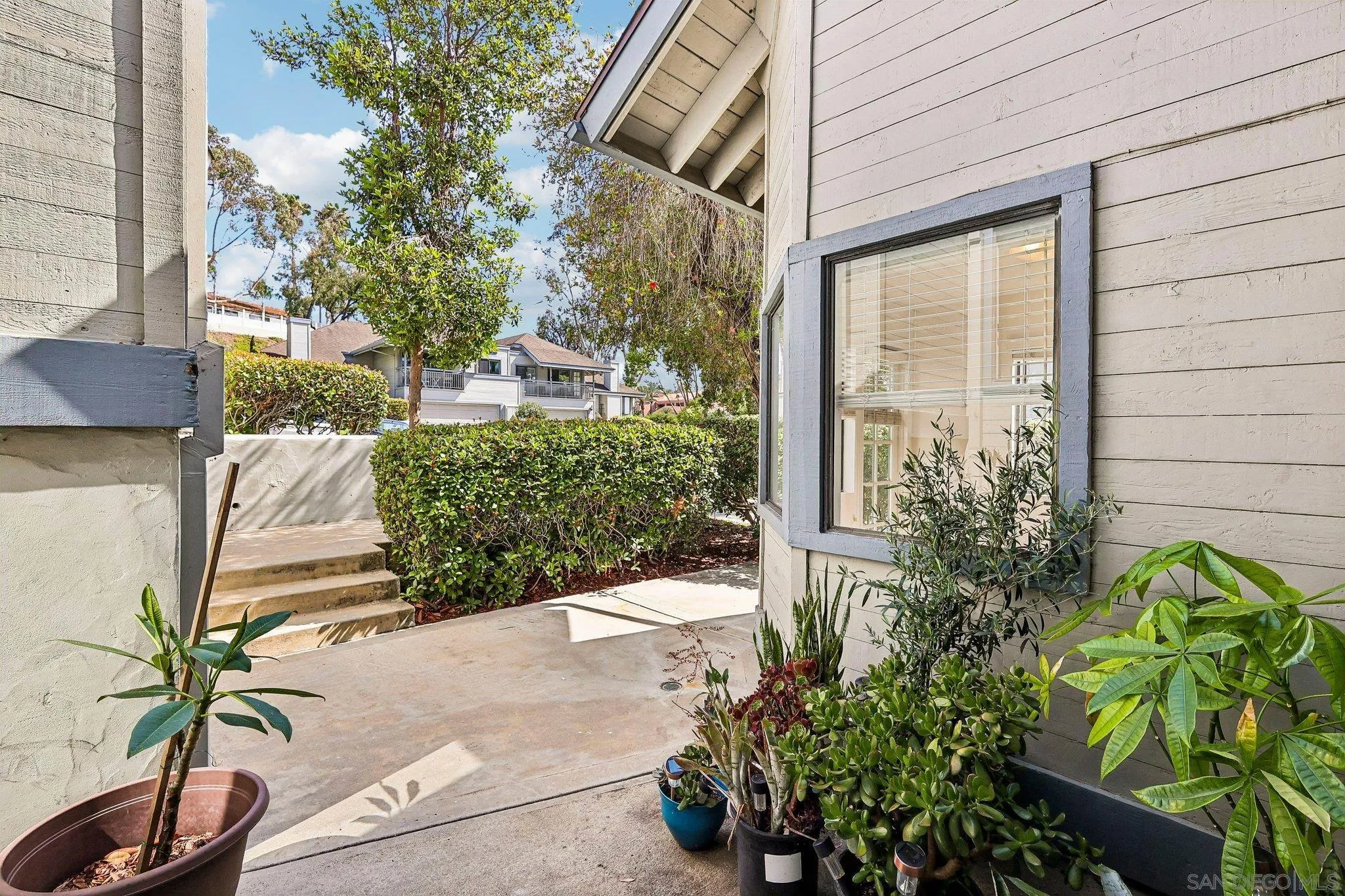 Photo #8: 260013818 Listing: Photo #8