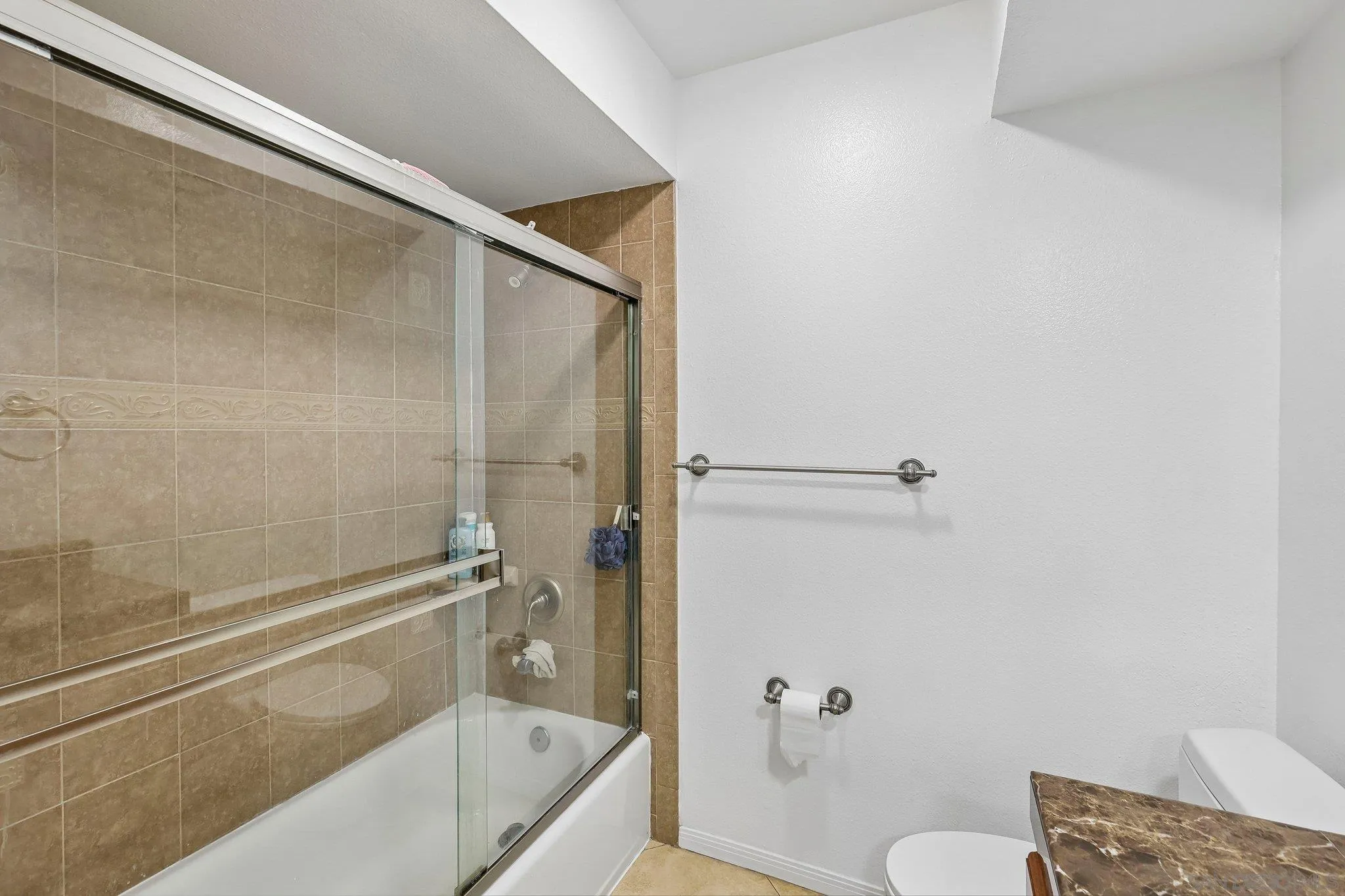 Photo #40: 260013818 Listing: Photo #40