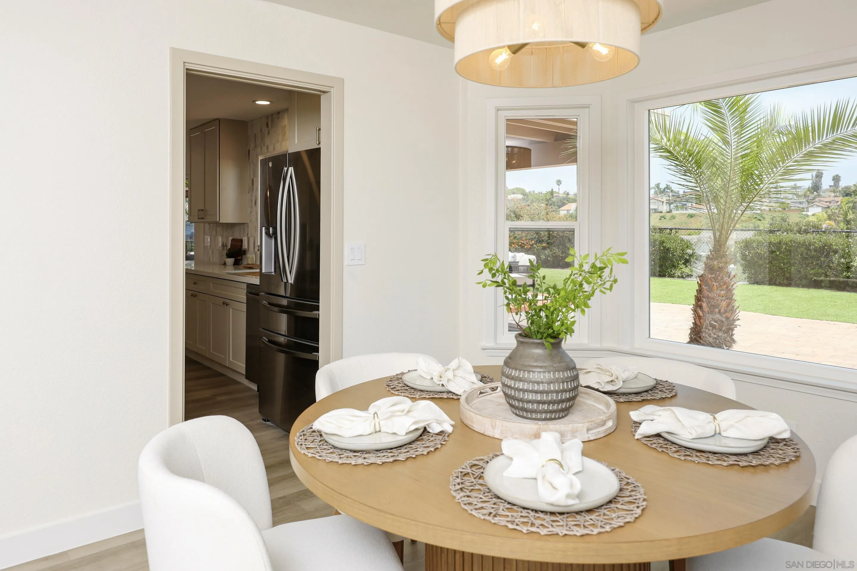 https://cdn.realtyfeed.com/cdn/127/260013821/6f640cc6eea89b7aa366e6392f0887e3.webp
