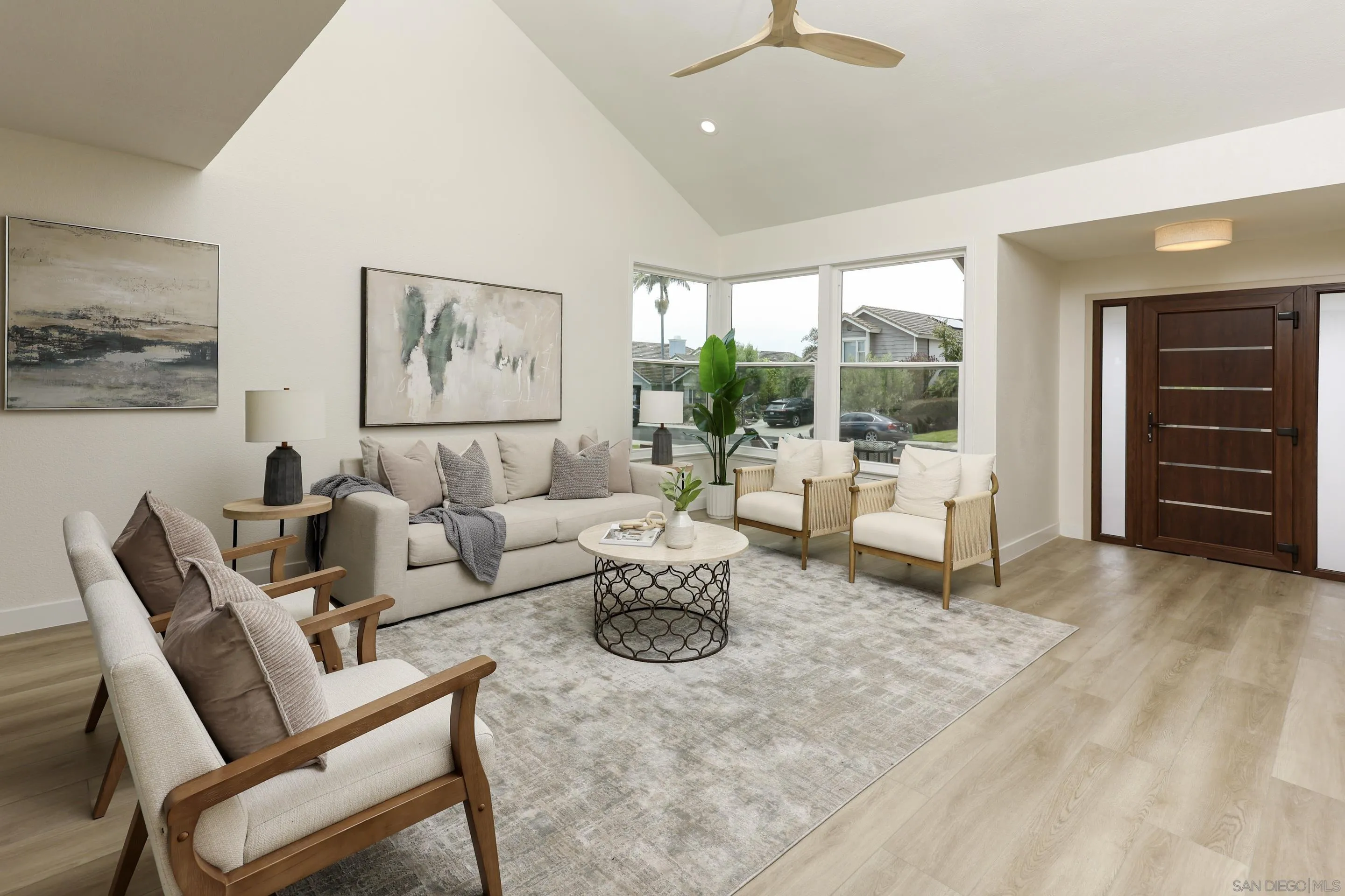 https://cdn.realtyfeed.com/cdn/127/260013821/7b892b61c1bb3d3e0f5036c74a8e8573.webp