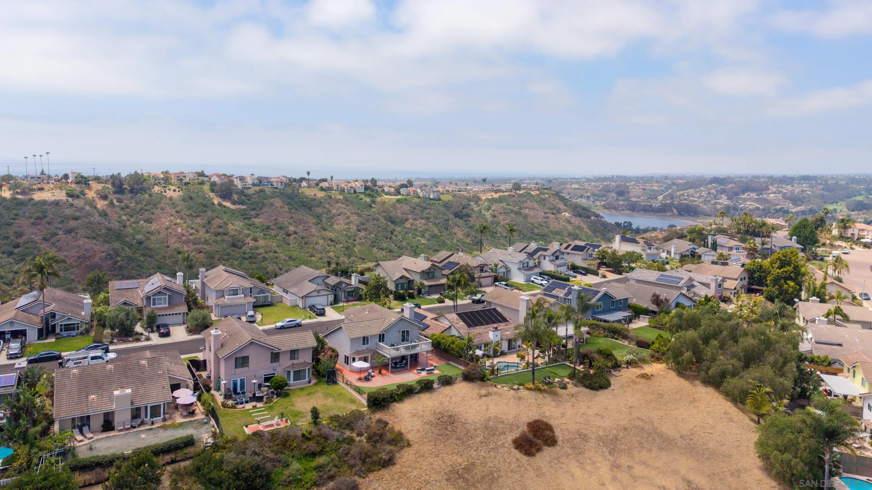 https://cdn.realtyfeed.com/cdn/127/260013821/7baa30ebb34e9d3feb09b64b0dc86c6b.webp