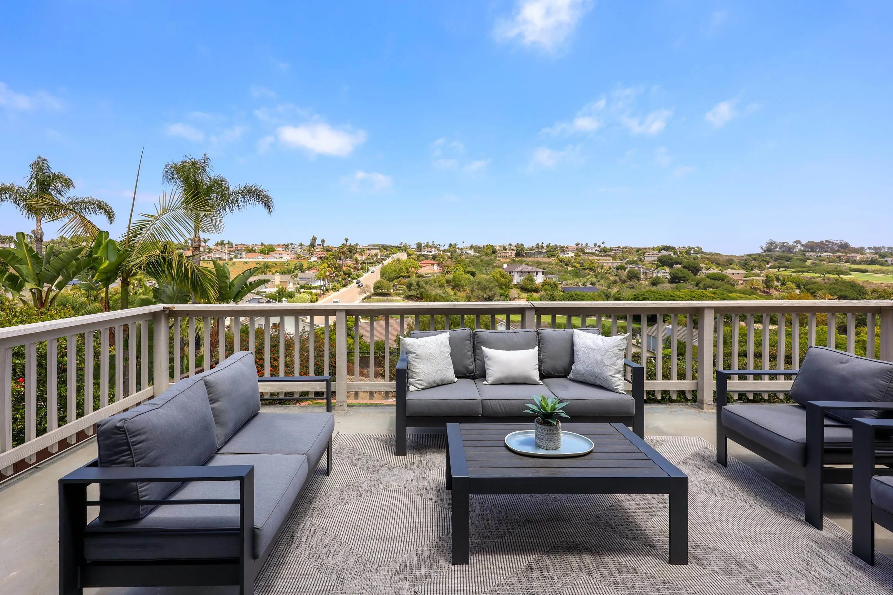 https://cdn.realtyfeed.com/cdn/127/260013821/dd7eecf37695796de3b28196e9802043.webp