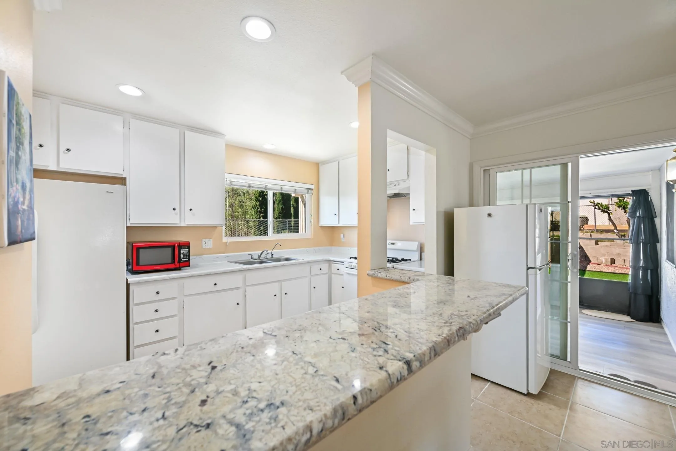 Photo #9: 260013825 Listing: Photo #9
