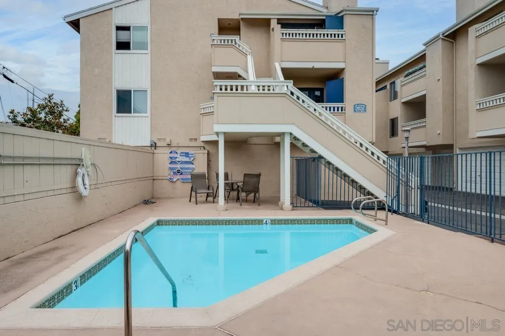 https://cdn.realtyfeed.com/cdn/127/260013826/c81939ab2b3ab6c9d425ac075441df08.webp