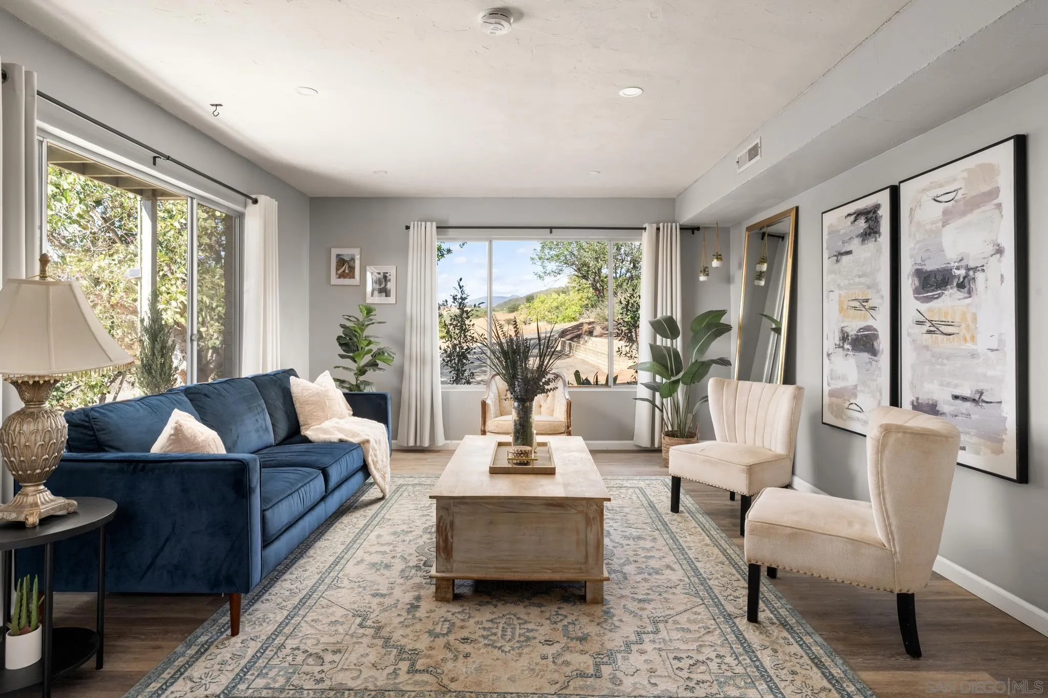 https://cdn.realtyfeed.com/cdn/127/260013827/a26693db12dd7a6e9c9d10a9c13fb740.webp