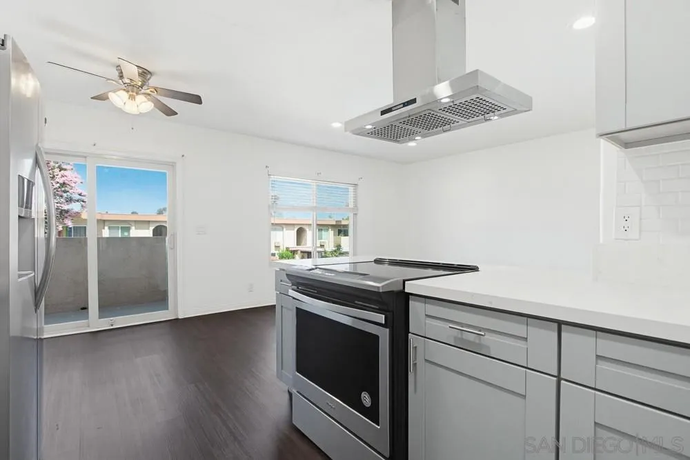Photo #11: 260013829 Listing: Photo #11