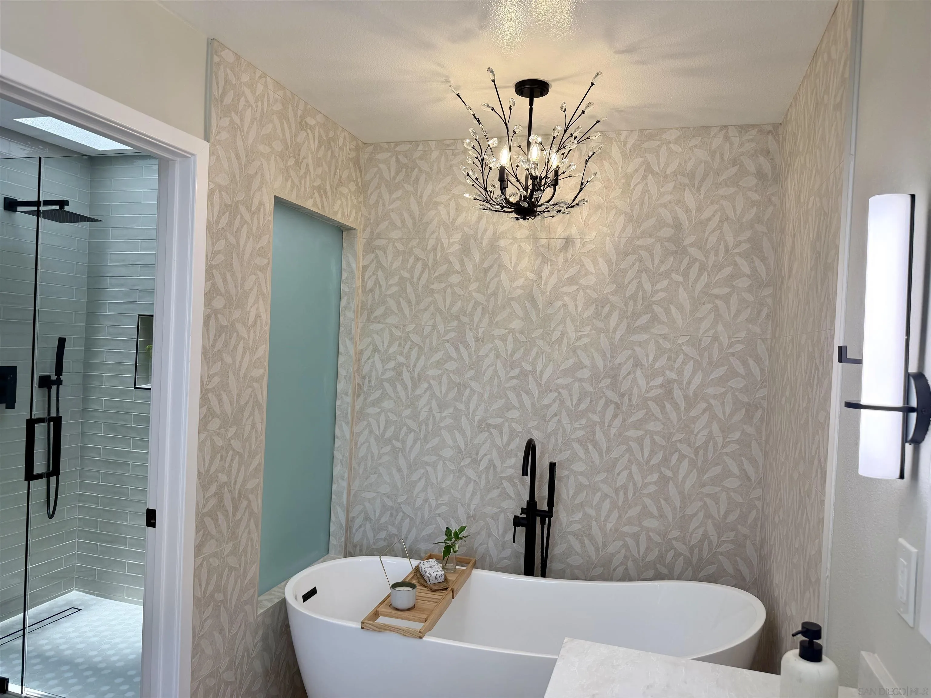https://cdn.realtyfeed.com/cdn/127/260013833/68220c0e4deaeb4b015be7eb0811f48e.webp