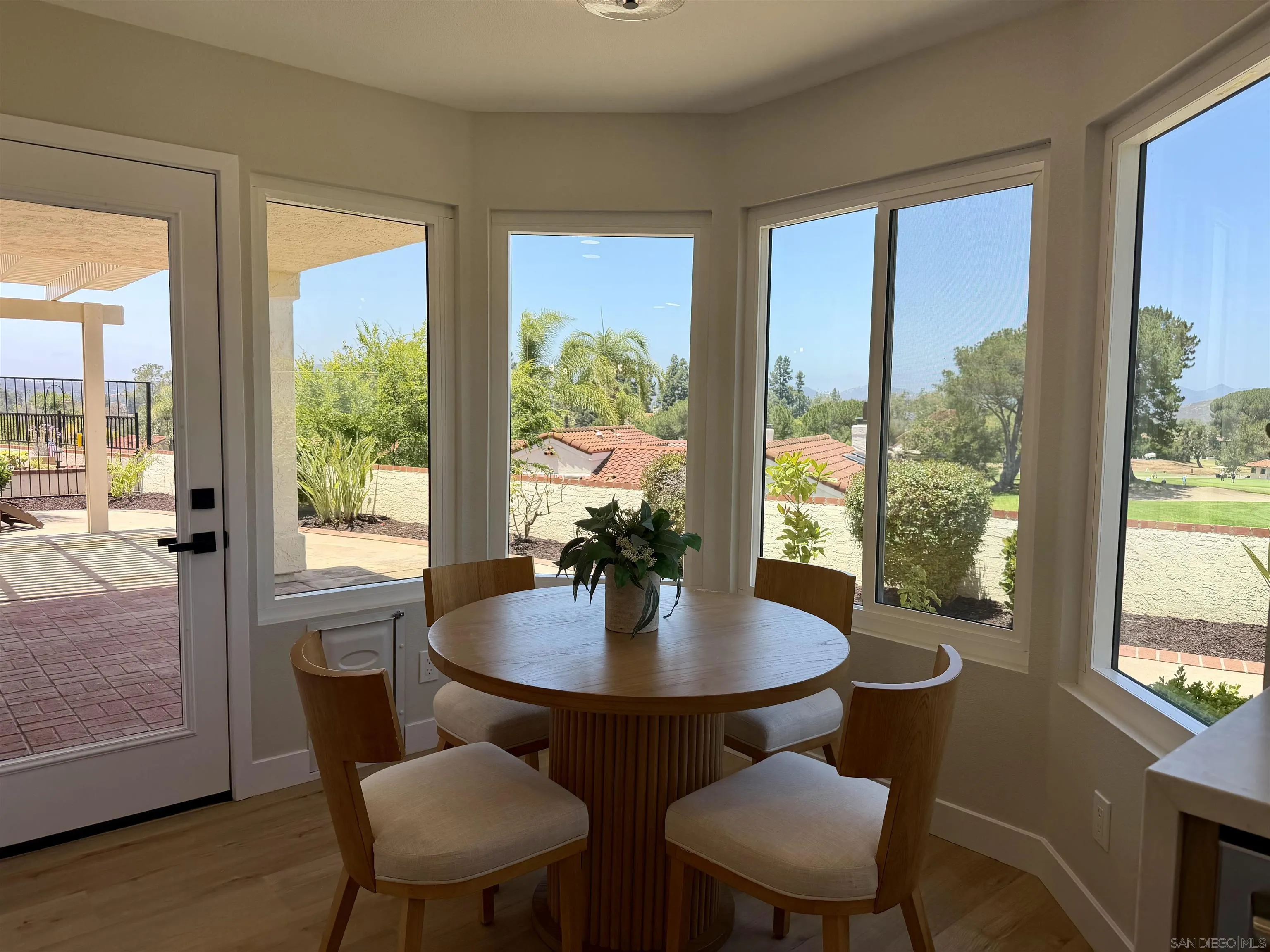 https://cdn.realtyfeed.com/cdn/127/260013833/b1d16a8418d54b36f5848b9dd2bf807a.webp