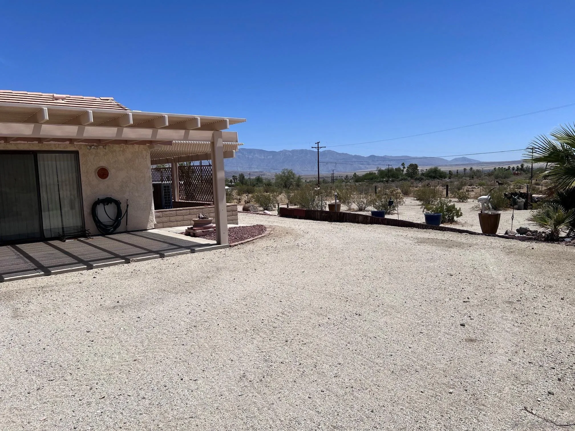https://cdn.realtyfeed.com/cdn/127/260013834/01057cb2824bfba80094851a7367a47e.webp