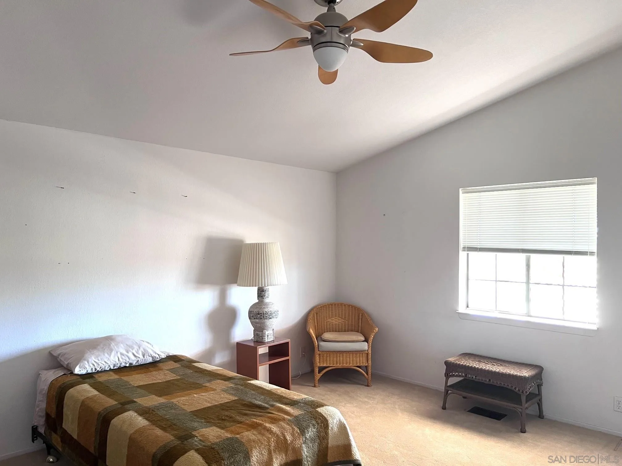 https://cdn.realtyfeed.com/cdn/127/260013834/7dd89afeed92c048110fb757d34b96a7.webp