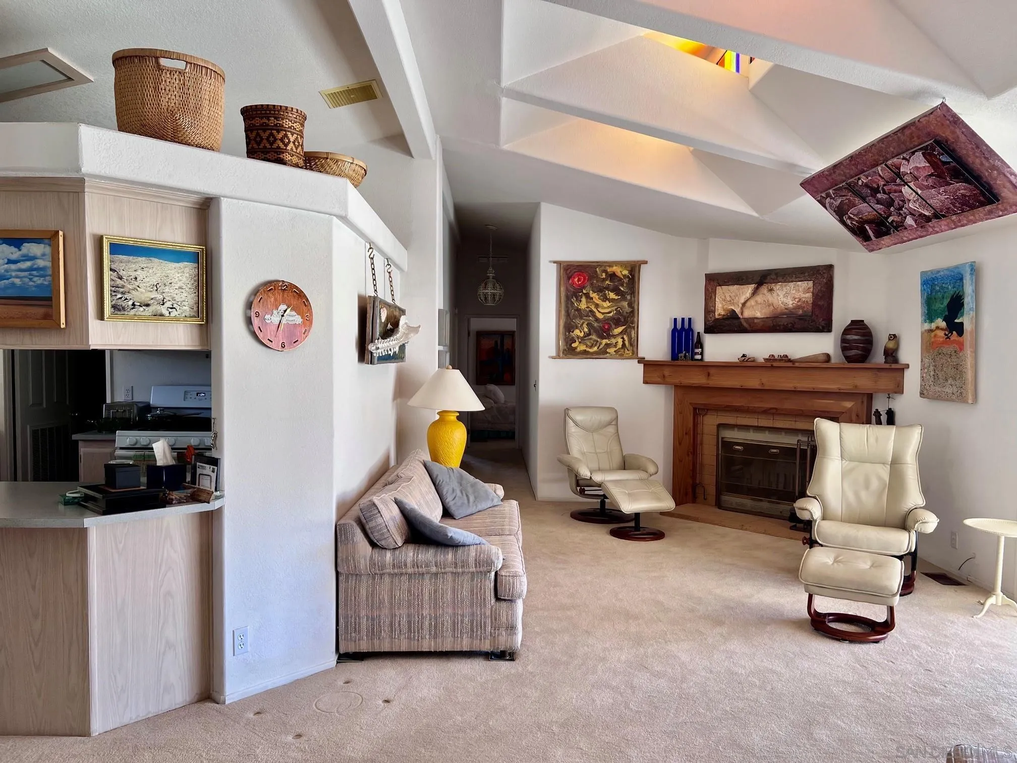 https://cdn.realtyfeed.com/cdn/127/260013834/9e878581f4776b9f946fd44d10a927be.webp
