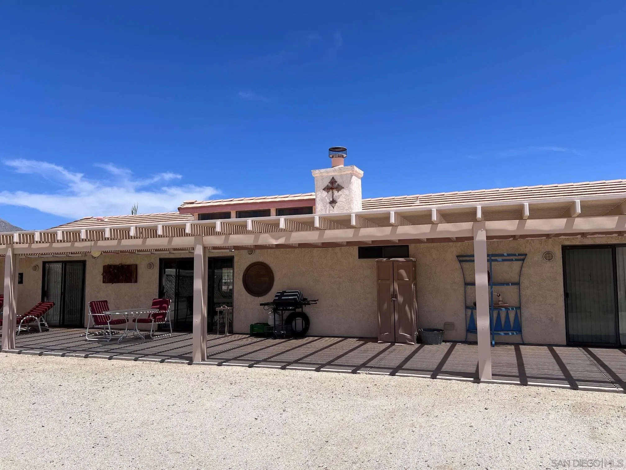 https://cdn.realtyfeed.com/cdn/127/260013834/cca7c60d012de85c4377e5dba3149d36.webp