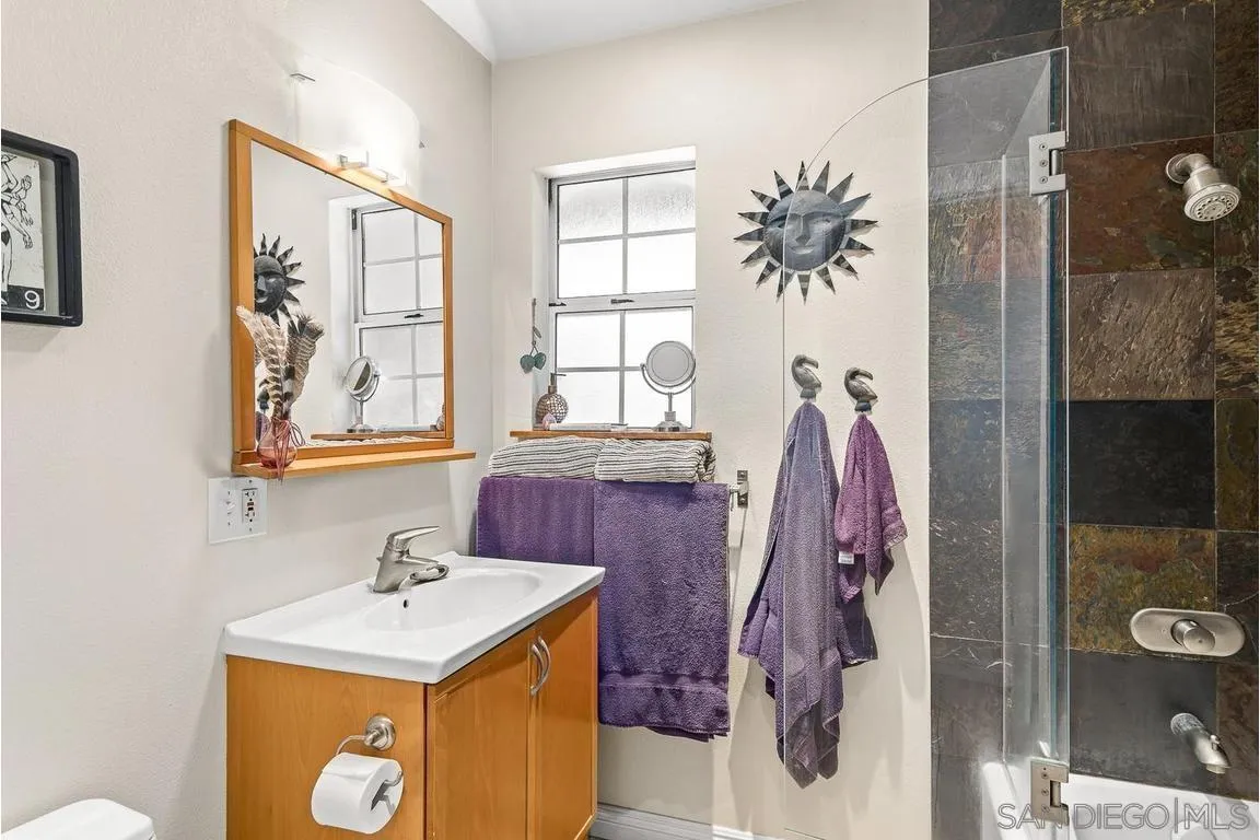 https://cdn.realtyfeed.com/cdn/127/260013837/96dbbfee78a0a246a7b7ca9f33f8edcd.webp