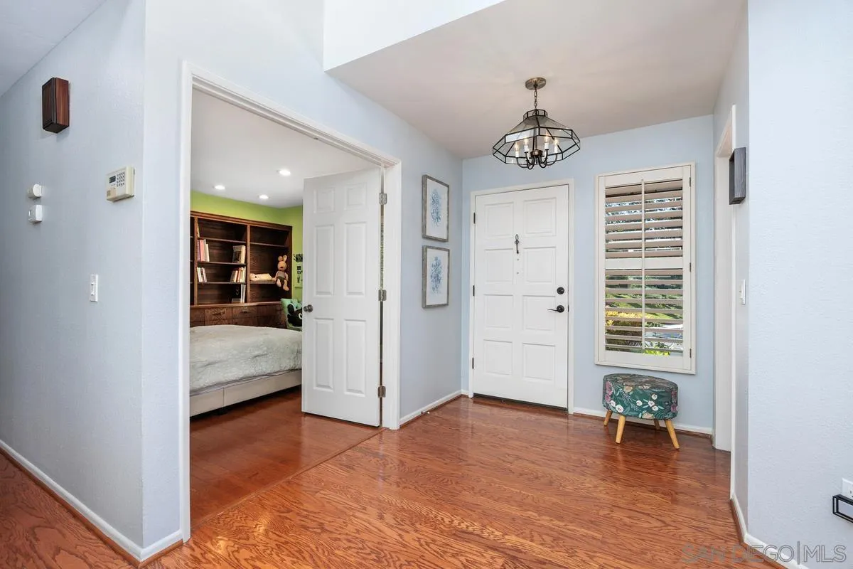 Photo #6: 260013841 Listing: Photo #6