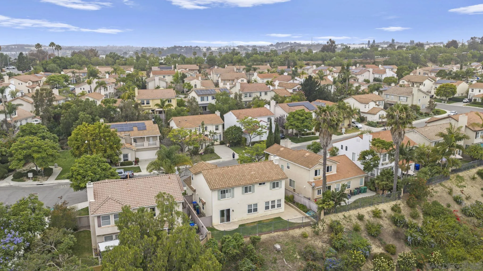 https://cdn.realtyfeed.com/cdn/127/260013843/eb00d57c382bba8ba1cecee0a0ad7951.webp