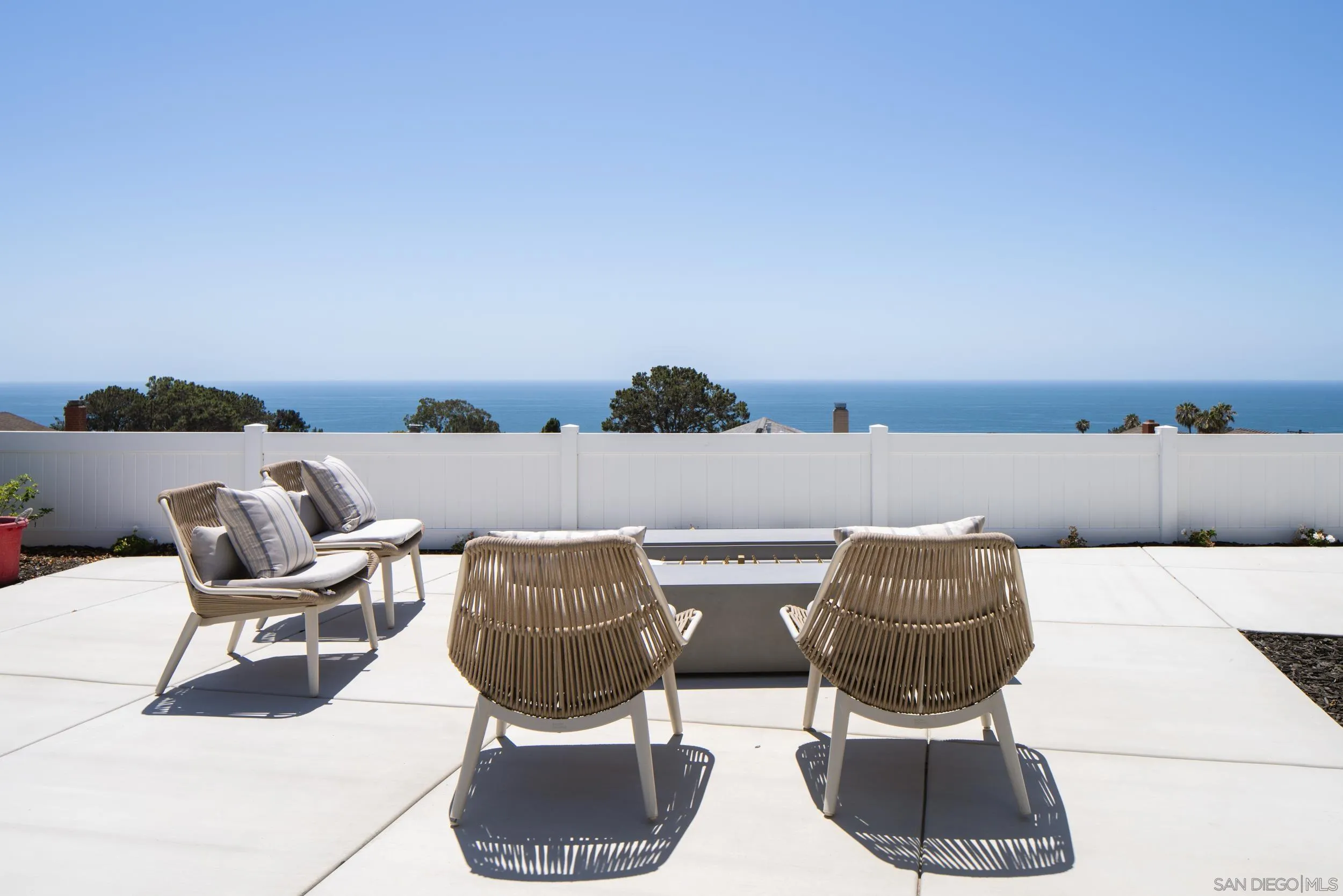 https://cdn.realtyfeed.com/cdn/127/260013845/28c5b140b0906d6f90d0d52ecc02094f.webp