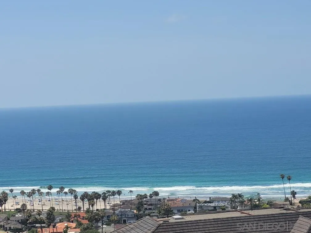 https://cdn.realtyfeed.com/cdn/127/260013853/e72c6960ab7f4dd9cb67af9d4d7be021.webp