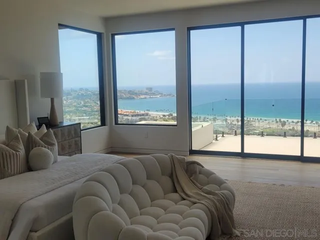 8421 WHALE WATCH WAY, LA JOLLA, CA 92037  Photo 11
