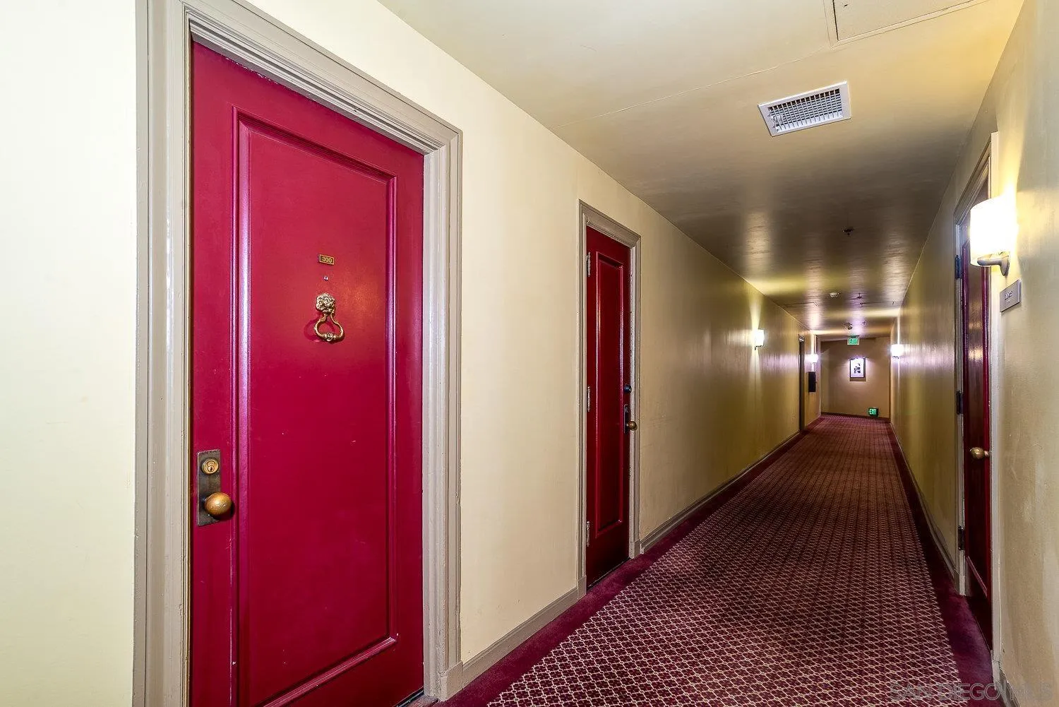 https://cdn.realtyfeed.com/cdn/127/260013859/0c6e980548dde3137eadd891747e703b.webp