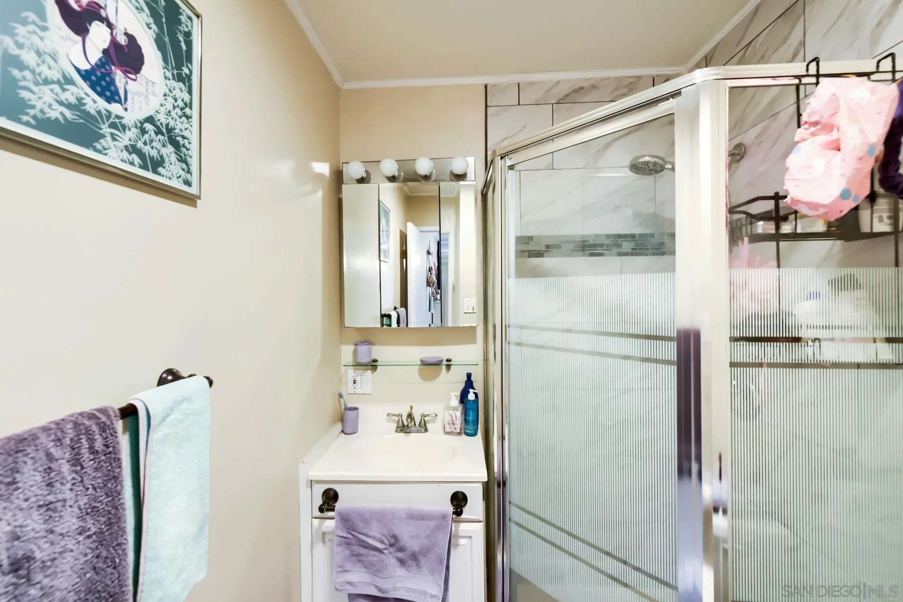 Photo #8: 260013866 Listing: Photo #8