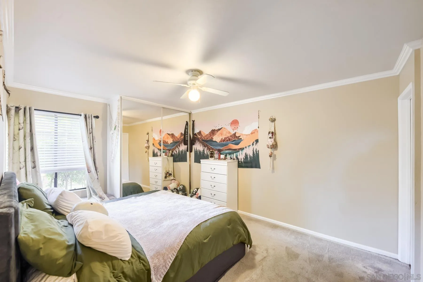 https://cdn.realtyfeed.com/cdn/127/260013866/9acc52962eba6c8239e6bea7279a71f8.webp