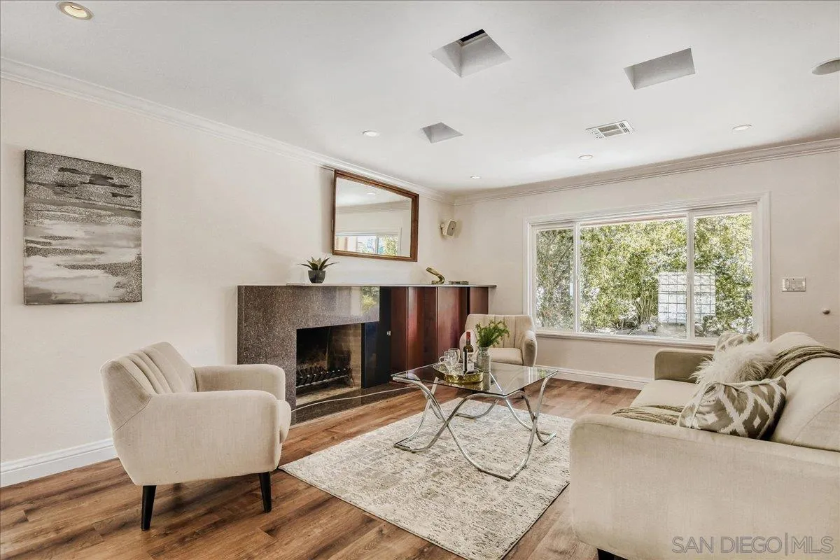 https://cdn.realtyfeed.com/cdn/127/260013873/0d519db757f41b88a1cb333c8a609bbd.webp