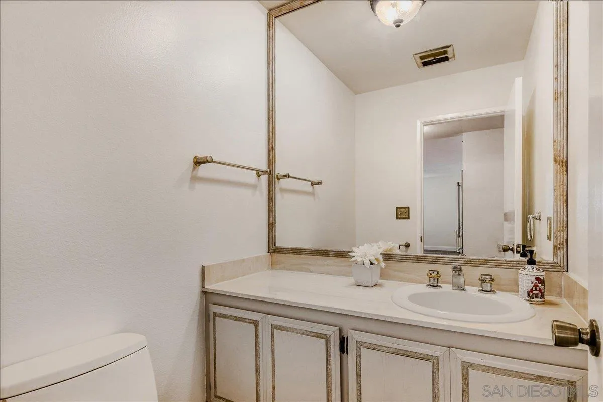 https://cdn.realtyfeed.com/cdn/127/260013873/81b031de9608d2b7ffe7de4030e2143a.webp