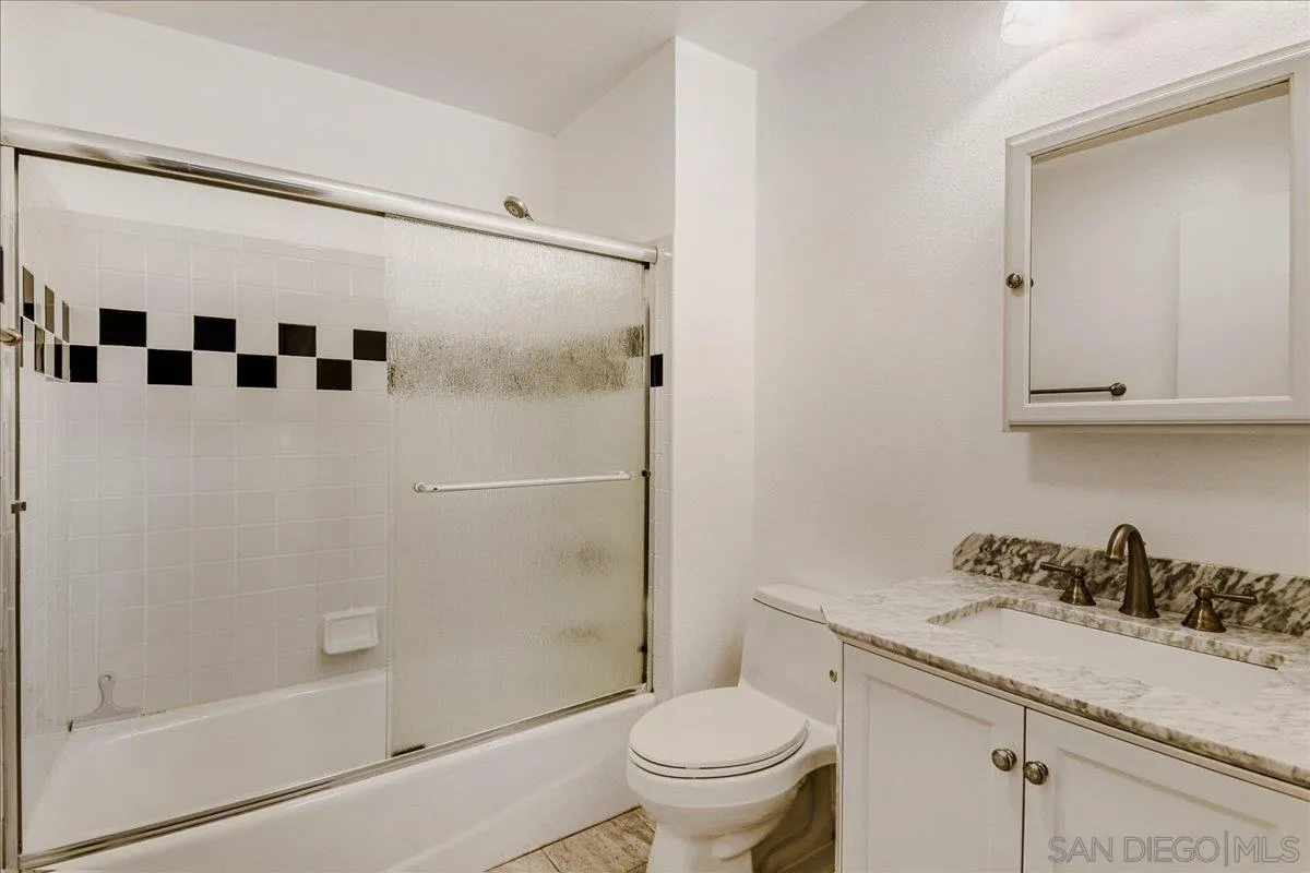 https://cdn.realtyfeed.com/cdn/127/260013873/852b68865b7028f956f6e77f234fe5ff.webp