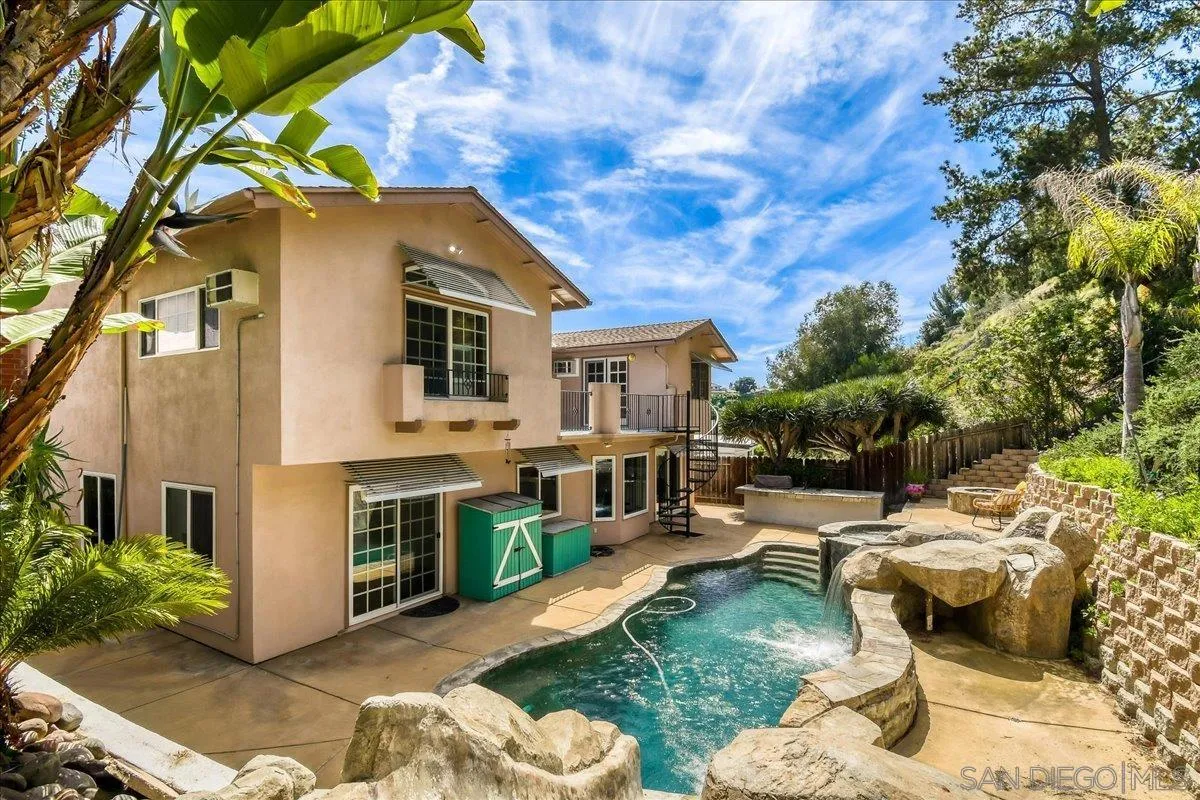 https://cdn.realtyfeed.com/cdn/127/260013873/cd4d4bab0f8016988696fe7f05831931.webp