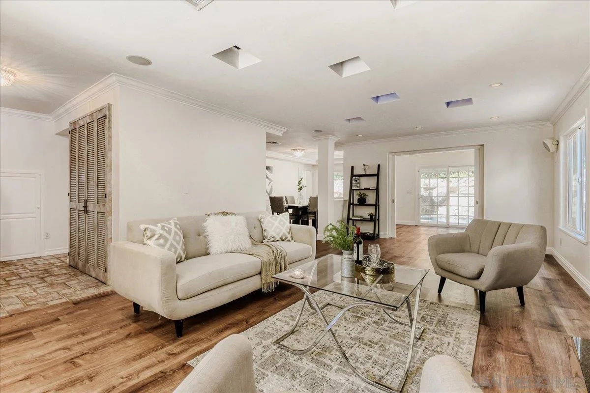 https://cdn.realtyfeed.com/cdn/127/260013873/f0d52b5a78c939c53d415737604d93e5.webp