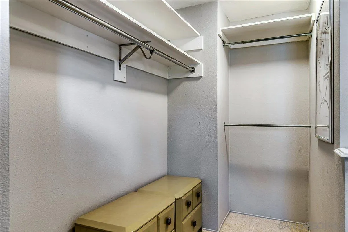 https://cdn.realtyfeed.com/cdn/127/260013874/cfff44436da4dba80fc206d6ecdbd2f1.webp