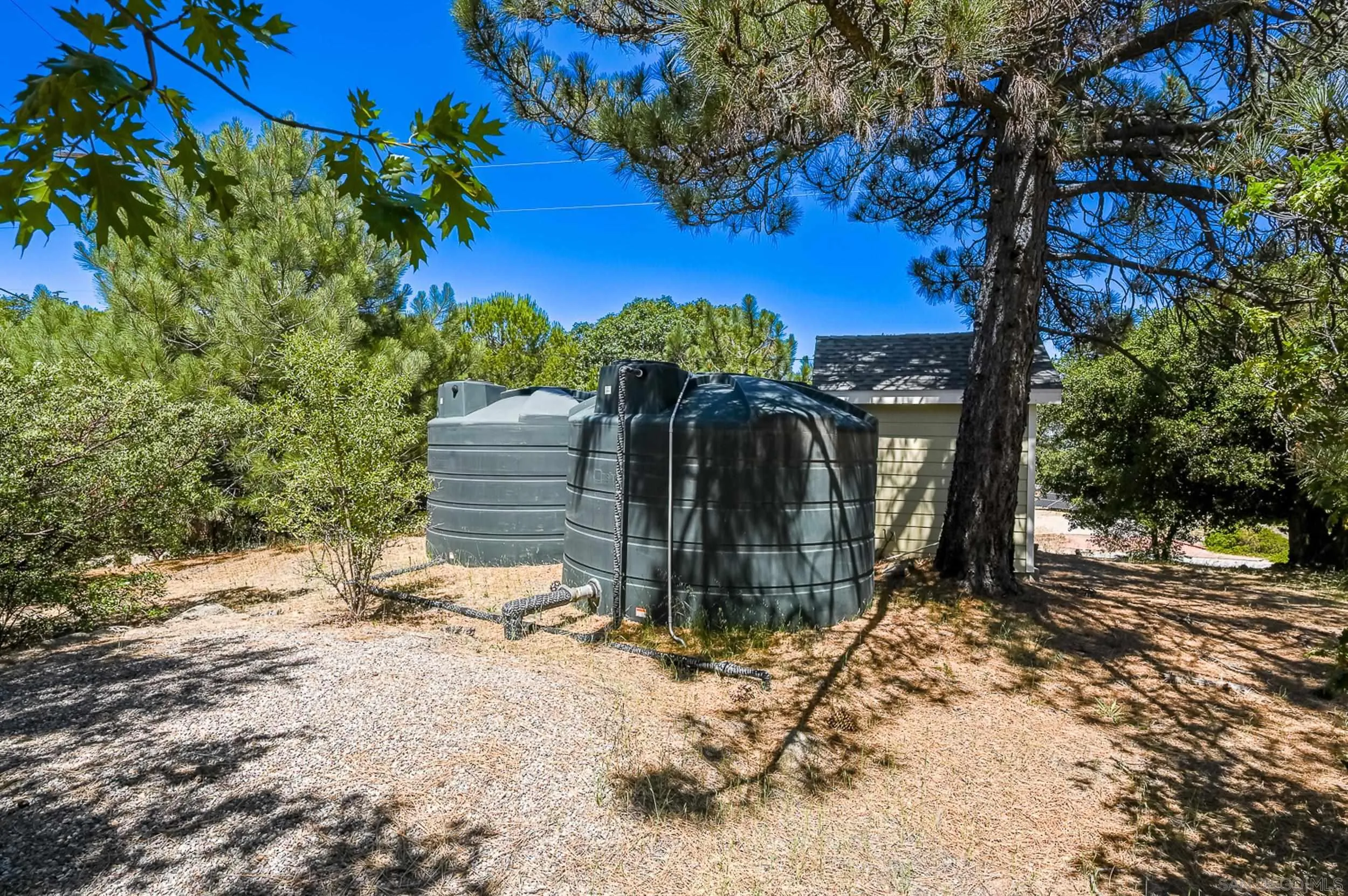 https://cdn.realtyfeed.com/cdn/127/260013877/461684af1ad8899f4eb2d4bbf1775ced.webp