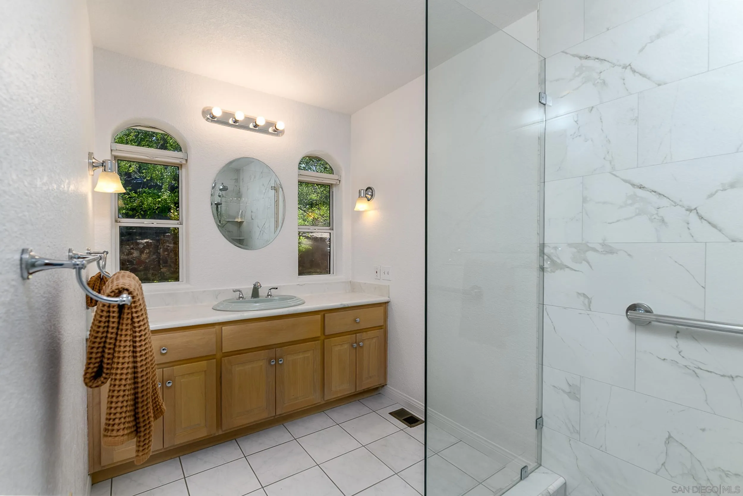 https://cdn.realtyfeed.com/cdn/127/260013877/63a53520a0d680777ec1a2d3b8370488.webp