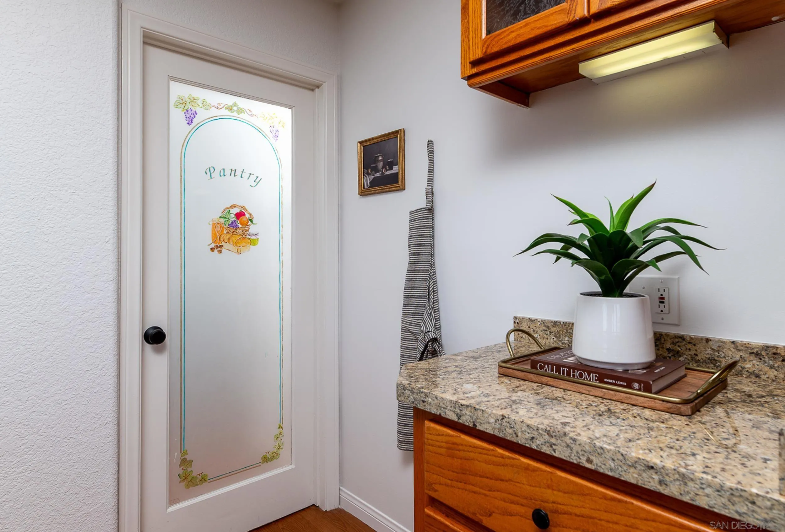 https://cdn.realtyfeed.com/cdn/127/260013877/ee1b9cd126577df3cd64dc8080f062da.webp
