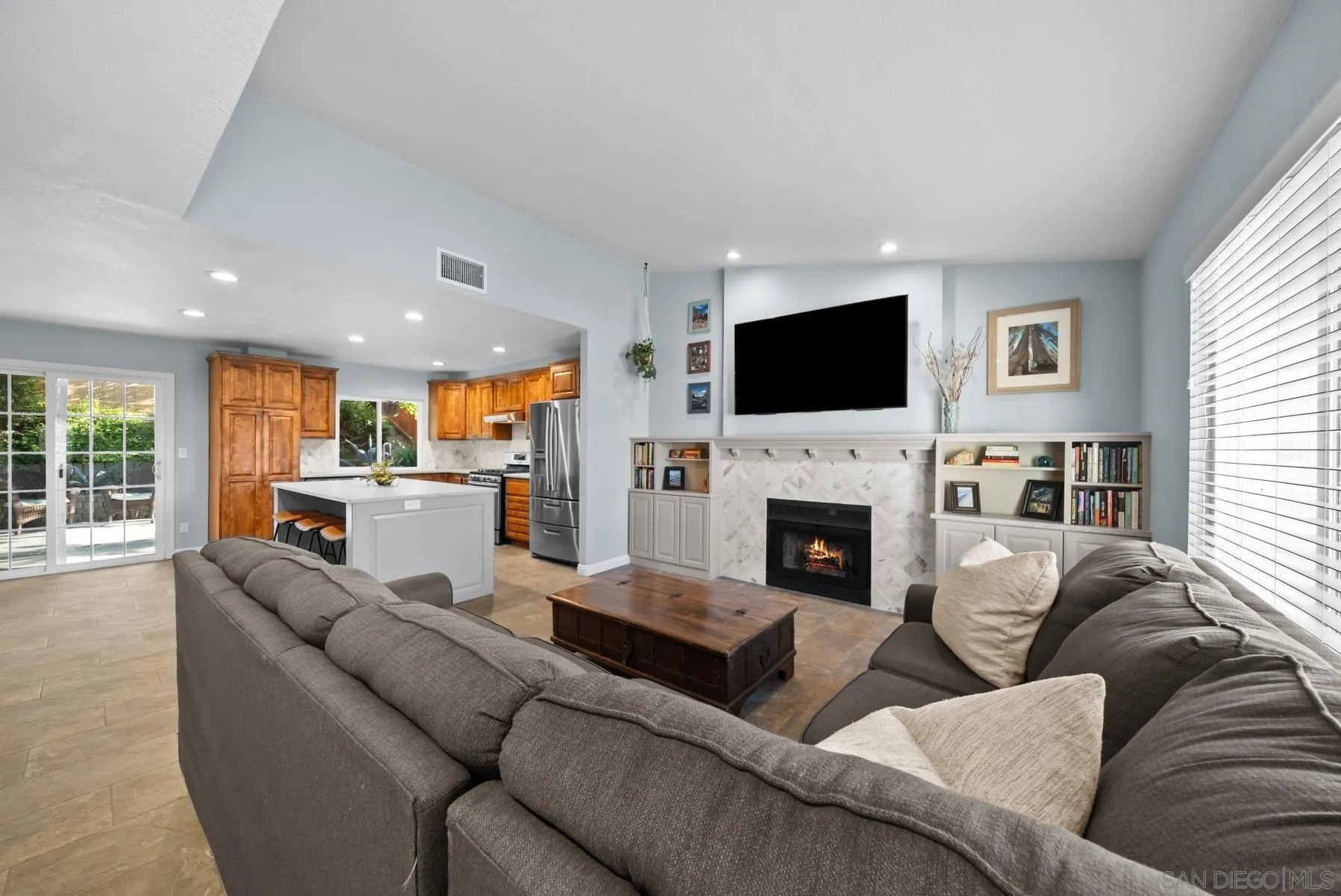 https://cdn.realtyfeed.com/cdn/127/260013879/1629c2e153c5e4c0e750cdf7b9b5ab6b.webp