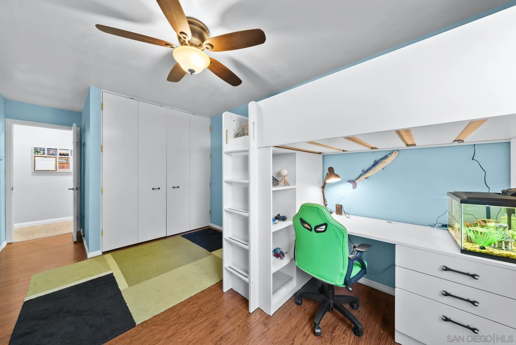 https://cdn.realtyfeed.com/cdn/127/260013879/2fb5d9cec02ce5d9d4967f05cf6485ef.webp