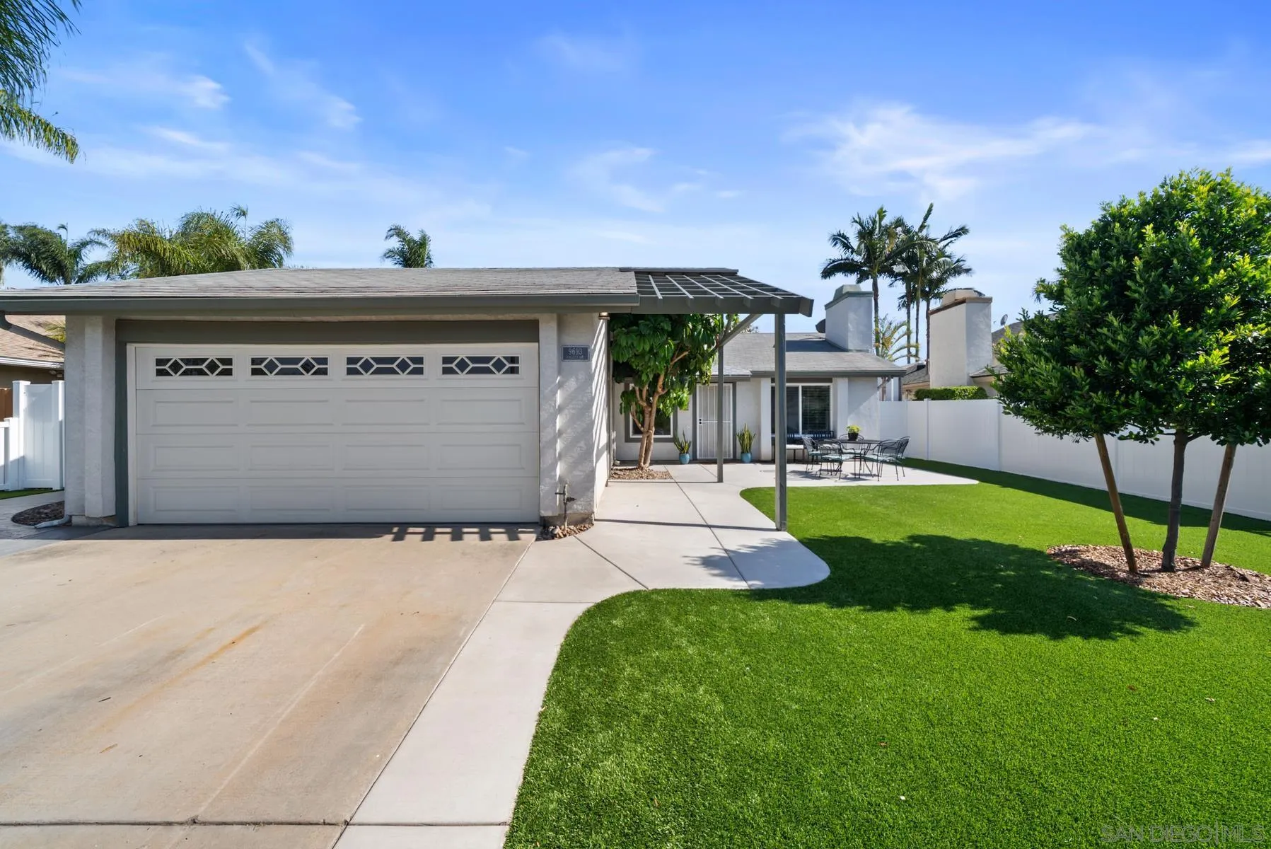https://cdn.realtyfeed.com/cdn/127/260013879/7379270f9ceaa6445febc176e70cc737.webp